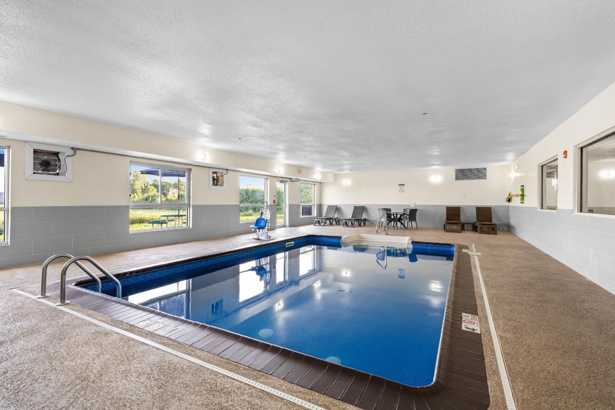 Comfort Inn Hobart-Merrillville I-65 المظهر الخارجي الصورة
