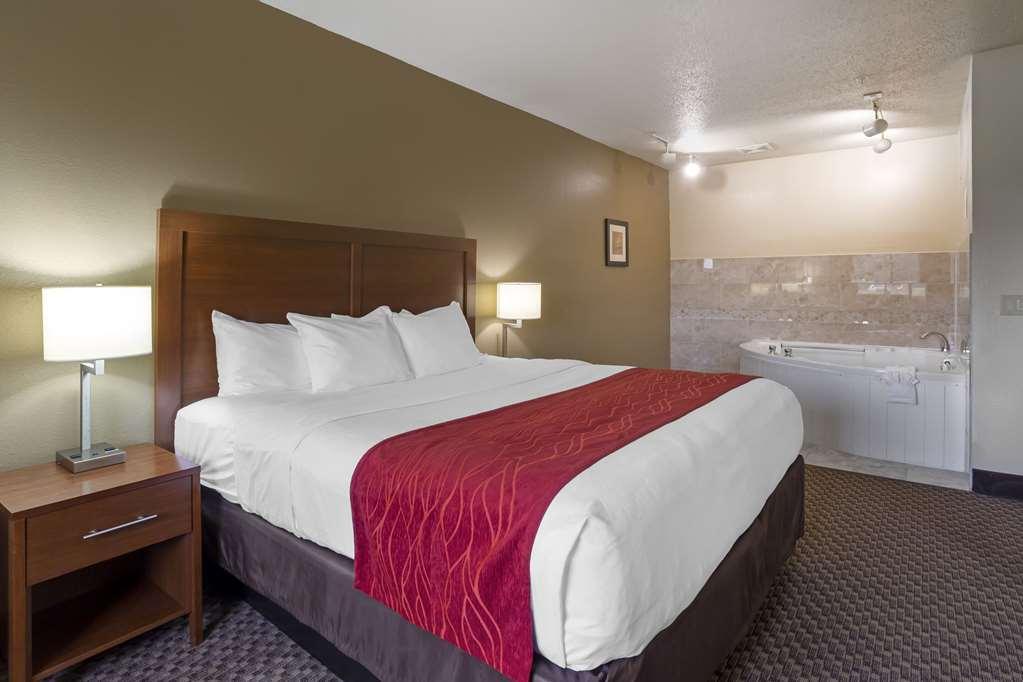 Comfort Inn Hobart-Merrillville I-65 الغرفة الصورة