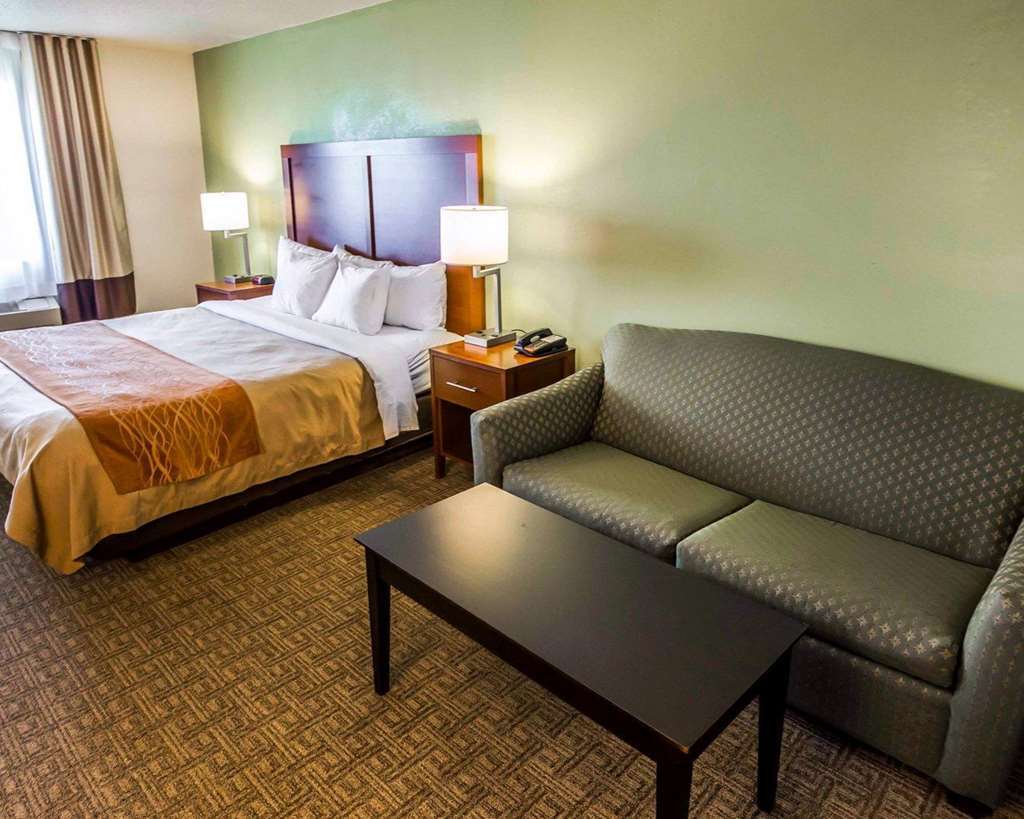 Comfort Inn Hobart-Merrillville I-65 الغرفة الصورة